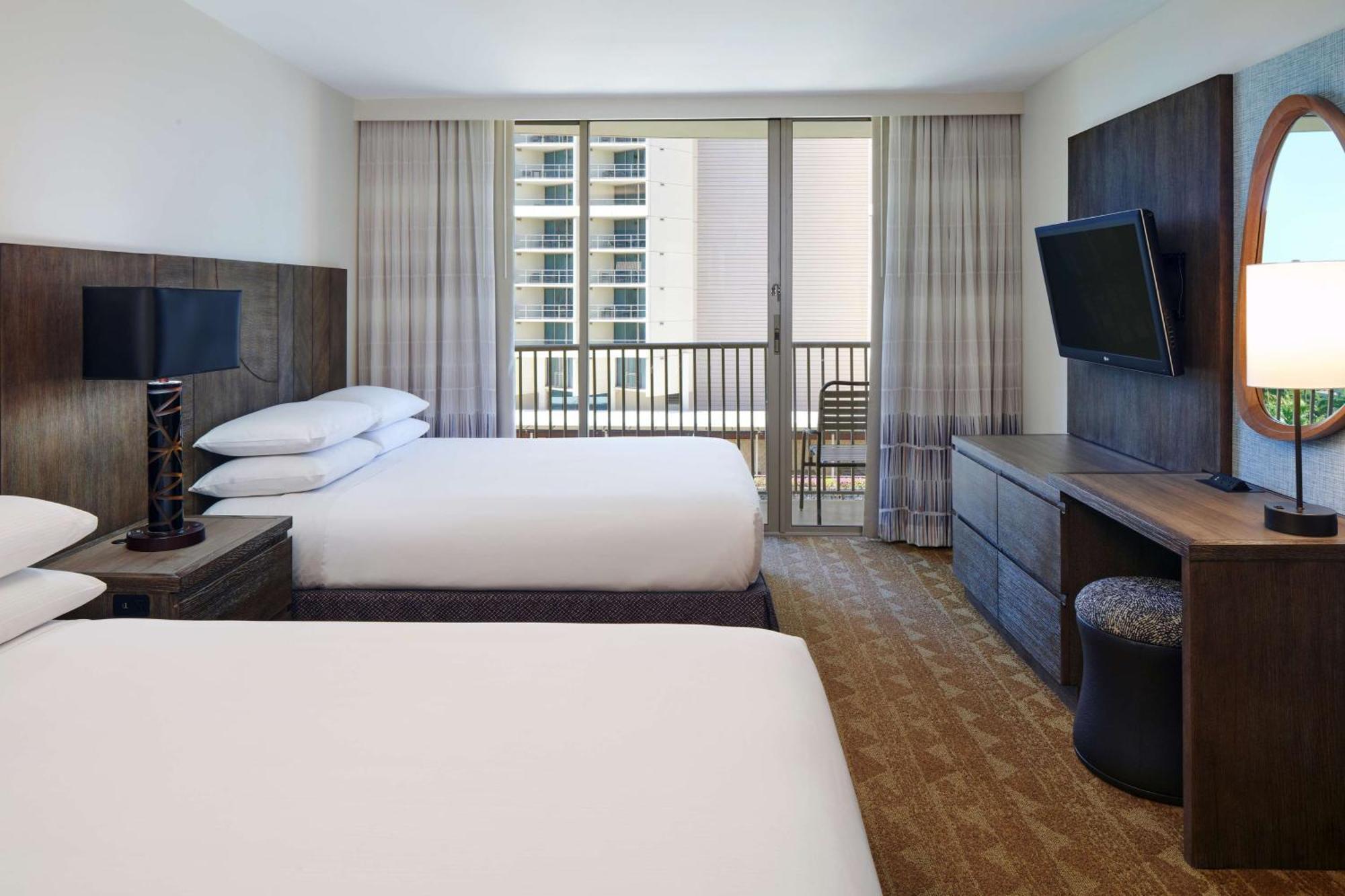 Embassy Suites By Hilton Waikiki Beach Walk Хонолулу Екстериор снимка